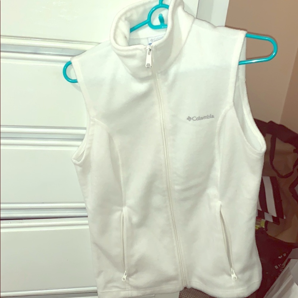 Small Columbia vest